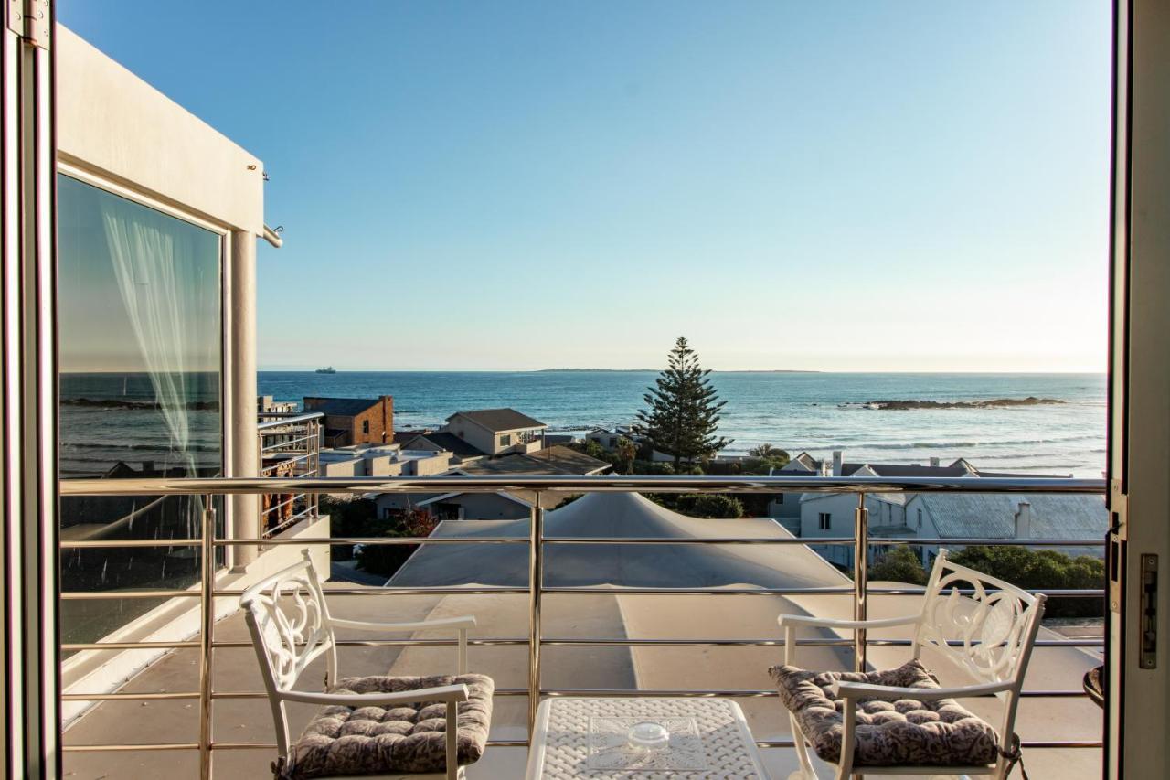 Blaauw Village Guest House Bloubergstrand Exteriér fotografie