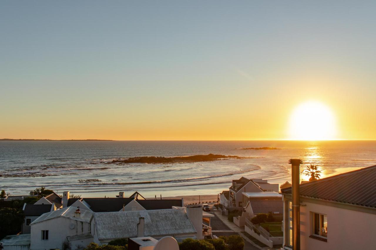 Blaauw Village Guest House Bloubergstrand Exteriér fotografie