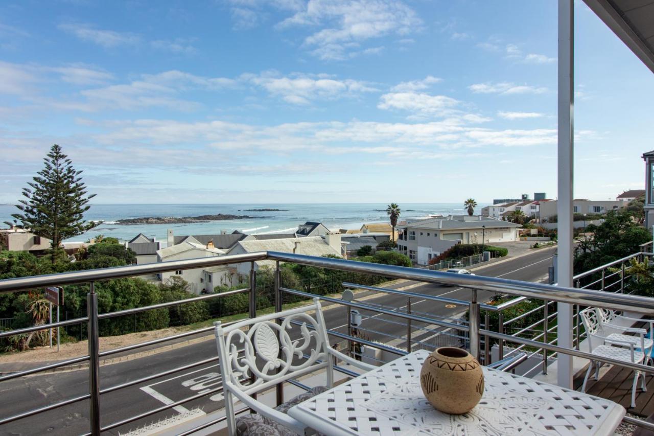 Blaauw Village Guest House Bloubergstrand Exteriér fotografie