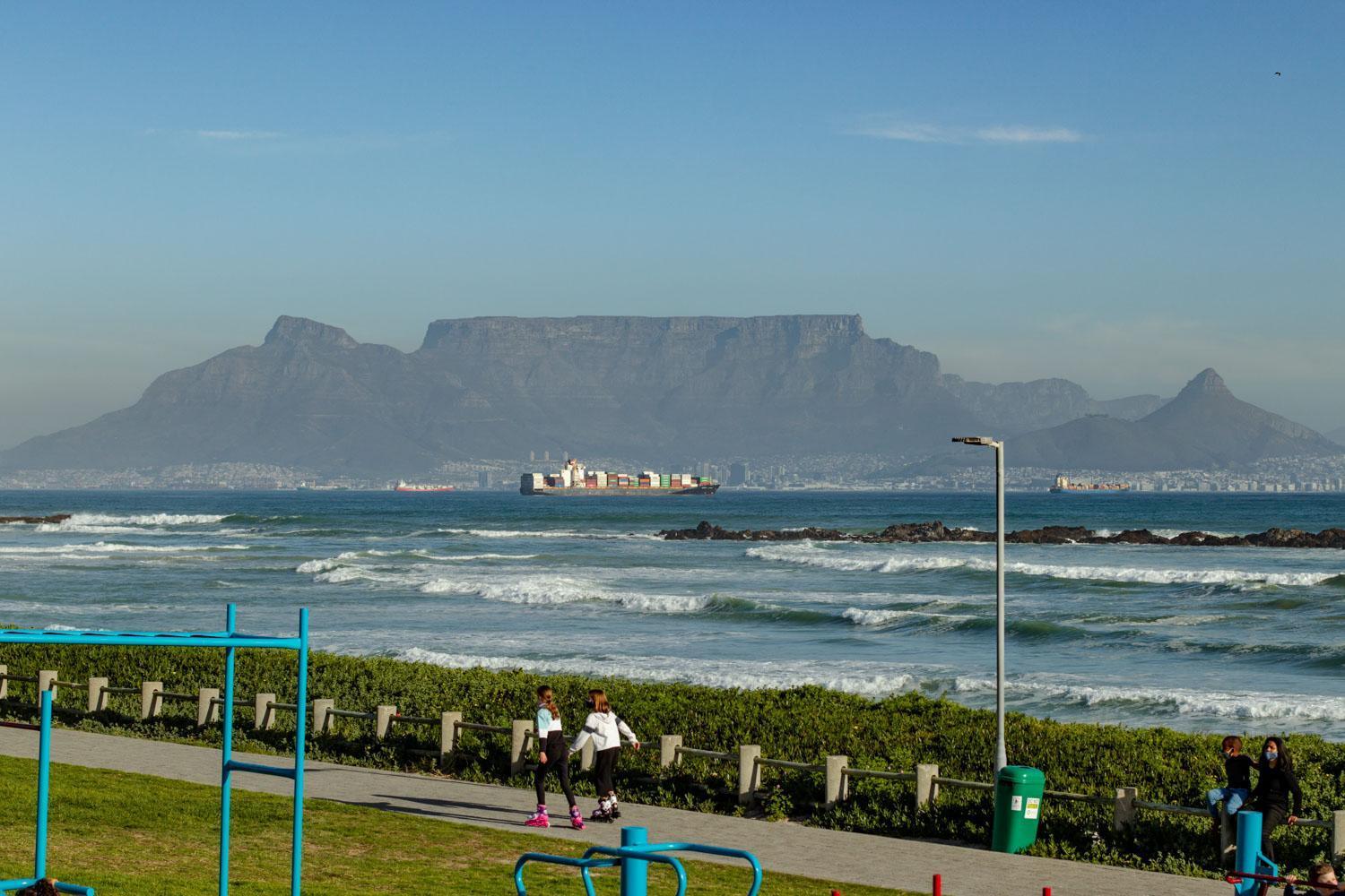 Blaauw Village Guest House Bloubergstrand Exteriér fotografie